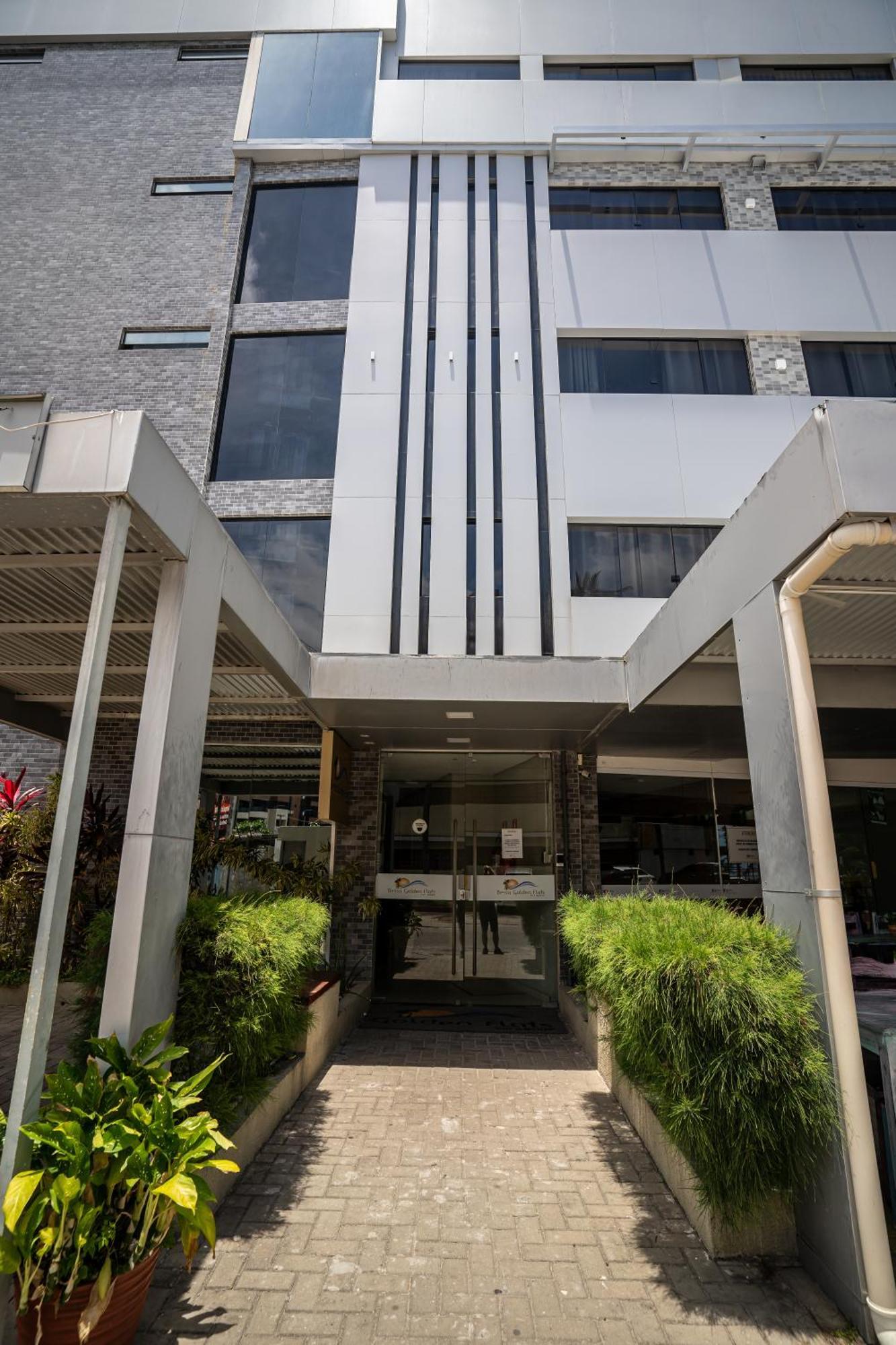 Bessa Golden Flats Hotel โจเอาเปสโซอา ภายนอก รูปภาพ